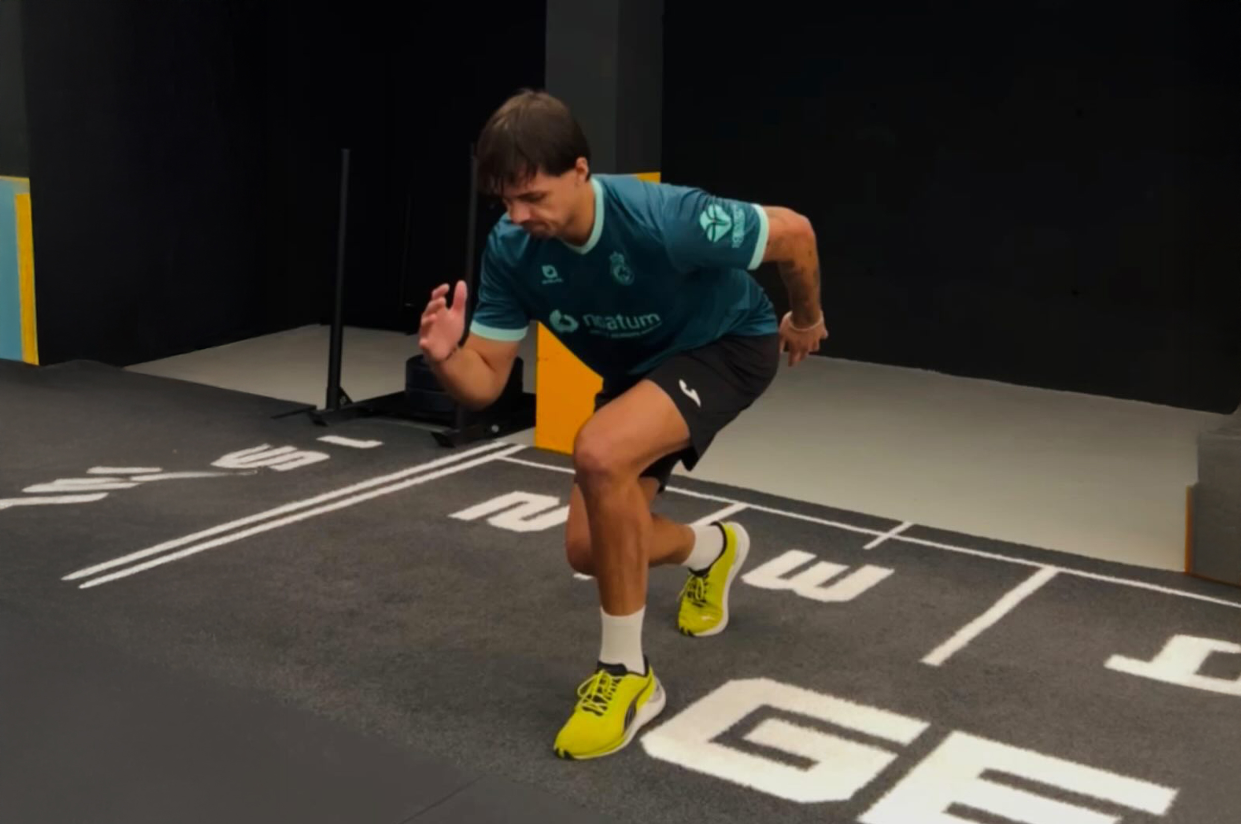 Persona utilizando uno de nuestros m&eacute;todos de entrenamiento personal